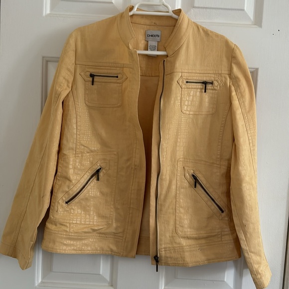 Chico's alligator gator imprint, Yellow Zip Up Jacket & 4 zip pockets. Size 0 - Picture 1 of 10